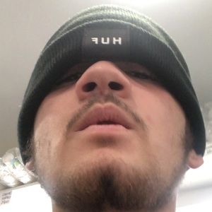 Meet your Posher, Devonte